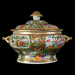 1310-97_1_Rose-Medallion-Tureen_view-1