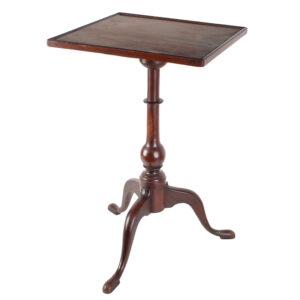 Chippendale Candlestand, Connecticut, Tray Top Inventory Thumbnail