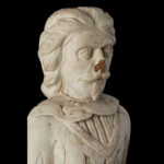 1130-16_5_Carvings,-Buffalo-Bill-&-Louise_detail-2