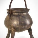 1008-89_4_Cauldron-Bronze-Flemish-16th-Century_view-4.jpg