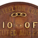 Sign-Odd-Fellows_detail-2_1121-31.jpg