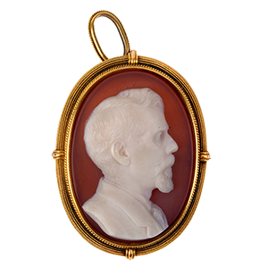 Cameo Portrait, Antique Sardonyx Cameo and Gold Pendant Brooch Inventory Thumbnail