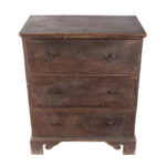 745-405_4_Chest-Chippendale,-Childs