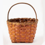 879-218_3_Small-Basket,-Carved-Notched-Handle