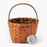 879-218_4_Small-Basket,-Carved-Notched-Handle